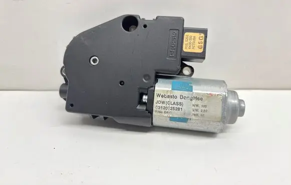 KIA Ceed Sunroof motor/actuator 1732794A WR09C10AA 04857437