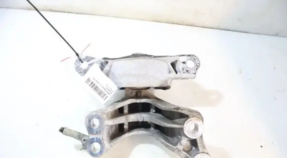 Honda Civic X Gearbox mounting bracket