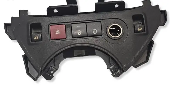 Citroen Berlingo Dashboard lower bottom trim panel 04157T06 9680931977 63110656