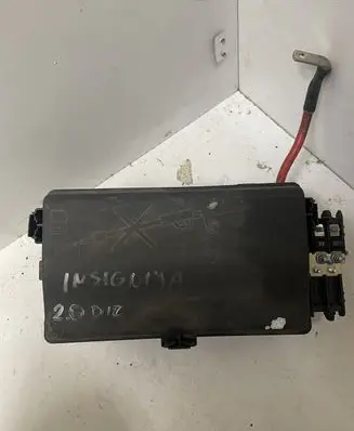 Opel Insignia A Fuse box set 13253551 13275882