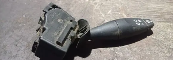 Ford Mondeo Mk III Wiper control stalk