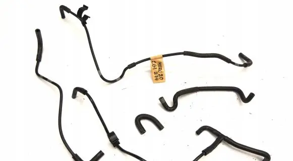 Mercedes-Benz C W205 Vacuum line/pipe/hose A2740780200 A2740702732