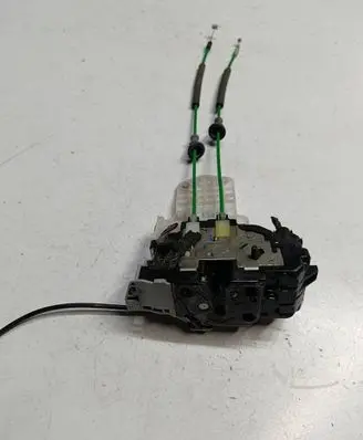 Hyundai i30 Rear door lock 814102L010S2 814102L010