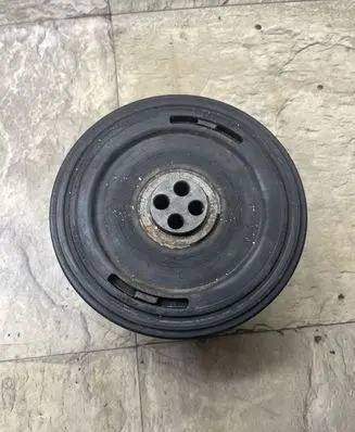 BMW 5 E39 Crankshaft pulley