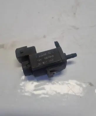 Volvo XC90 Turbo solenoid valve 30611668 02T060 72224010