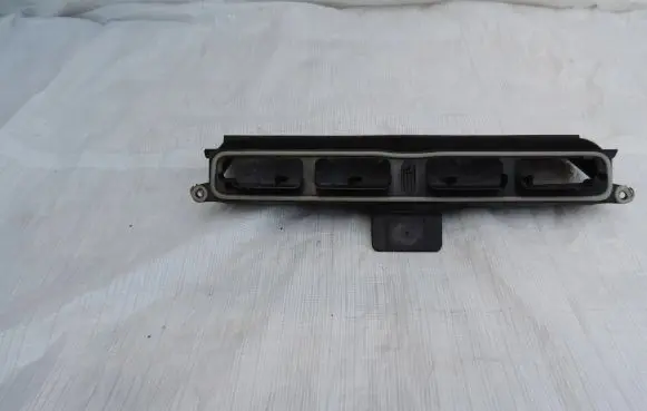 Opel Zafira C Radiator trim 13301669