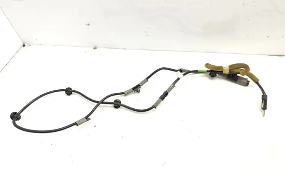Mazda 2 Radio antenna C890671 DF71