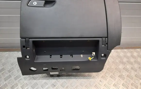 Audi A8 S8 D4 4H Glove box set 4H1857051 4H1880302