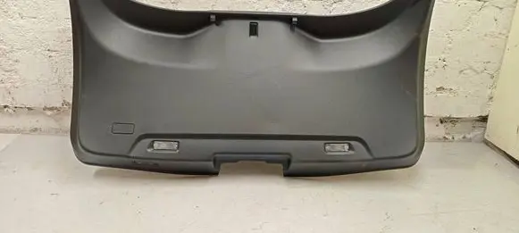 Maserati Grecale Tailgate trim 670284045