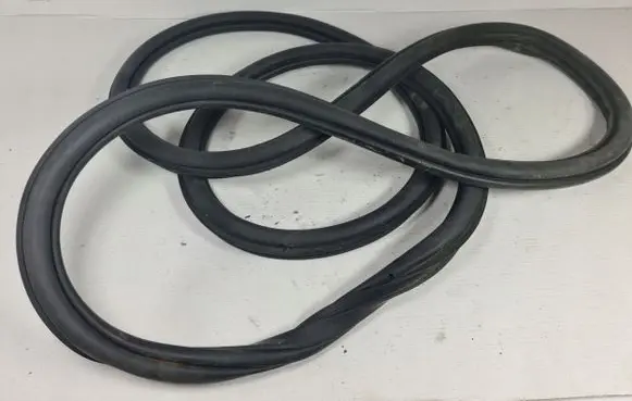 Skoda Kodiaq Rubber seal loading door 