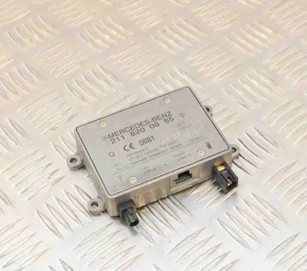 Mercedes-Benz C W203 Bluetooth control unit module A2118200885 2118200885