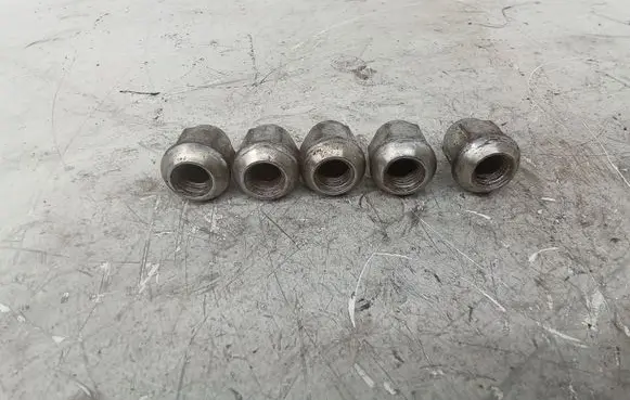 Honda FR-V Nuts/bolts 