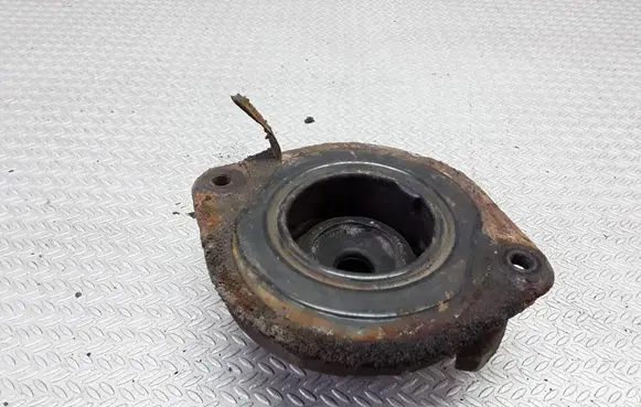 Audi A4 S4 B5 8D Coil spring/strut mount 