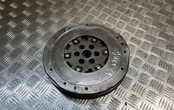 Nissan Juke I F15 Flywheel