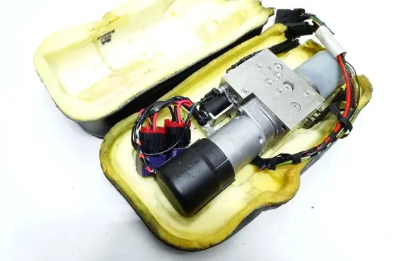 Peugeot 207 CC Sunroof motor/actuator 9680076380 109417 HB70926002
