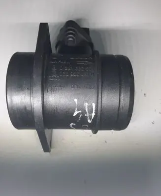 Audi A4 S4 B6 8E 8H Mass air flow meter 0281002531 038906461B