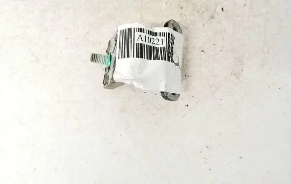 Volkswagen Golf V Tailgate/trunk/boot hinge