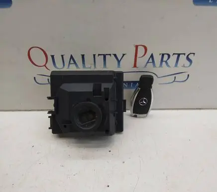 Mercedes-Benz C W205 Ignition lock A2059006713