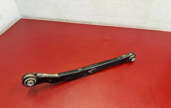 BMW X1 U11 Rear control arm 6895885