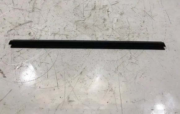 Jeep Grand Cherokee Rear door trim (molding)