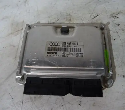 Audi A4 S4 B6 8E 8H Engine control unit/module ECU 8E0907401D