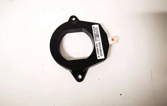Tesla Model S Antenna control unit 100562700B