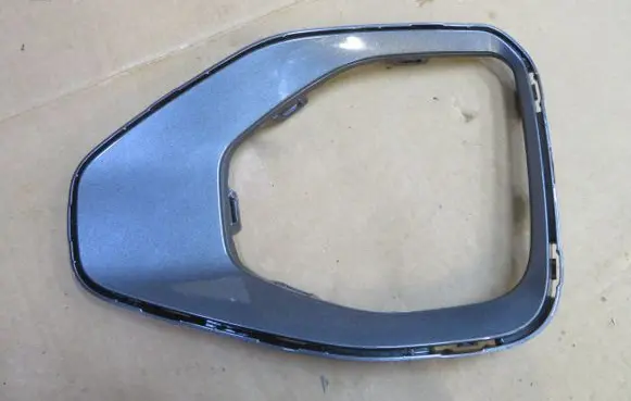 Volkswagen T-Roc Front bumper lower grill 2GA853666D 2260226
