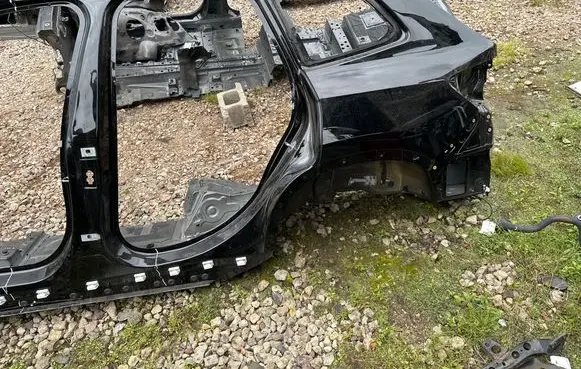 BMW iX1 Rear quarter panel 