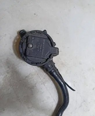 BMW 3 F30 F35 F31 Electromagnetic valve 7333302-01