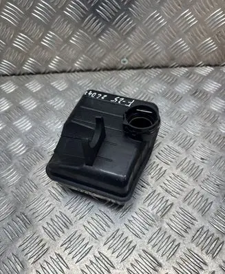 Intake resonator