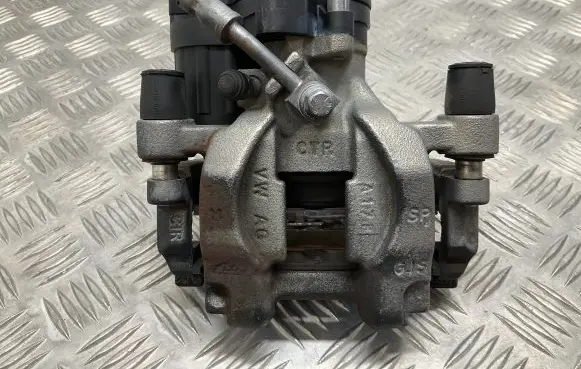 Audi Q3 F3 Rear brake caliper 3Q0615406R