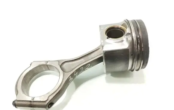 Jaguar S-Type Piston with connecting rod 