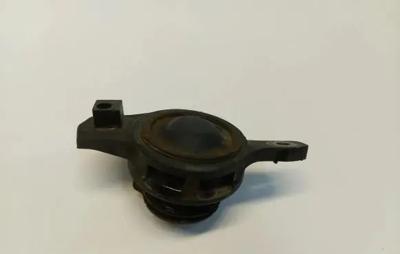 Toyota GT 86 Engine mount vacuum valve 41022fj020