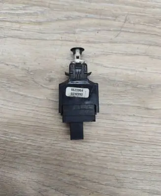 Volvo S80 Brake pedal sensor switch 8622064 03W092