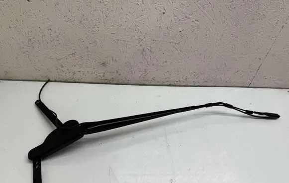 Tesla Model X Front wiper blade arm 104667000B