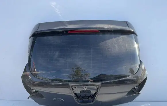 Opel Astra J Tailgate/trunk/boot lid