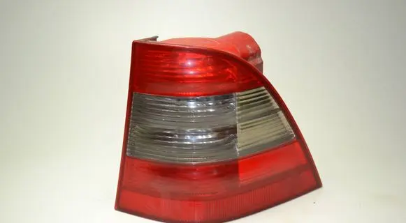 Mercedes-Benz ML W163 Rear/tail lights A1638202664 17040401