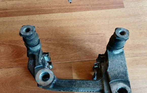 Citroen C4 II Picasso Brake caliper pad carrier rear 1608999080 772416