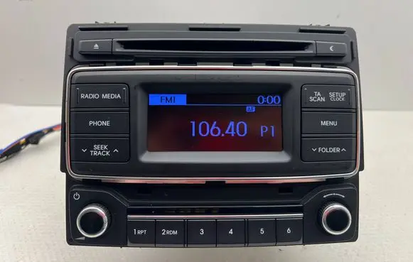 Hyundai H-100 Radio/CD/DVD/GPS head unit AC110GDEETC 961704H3604