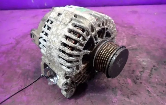 Skoda Octavia Mk2 (1Z) Generator/alternator 