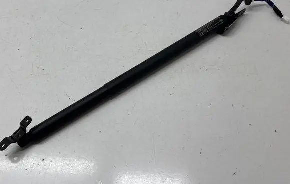 Subaru Forester SL Tailgate strut 63320SL010 4242130085