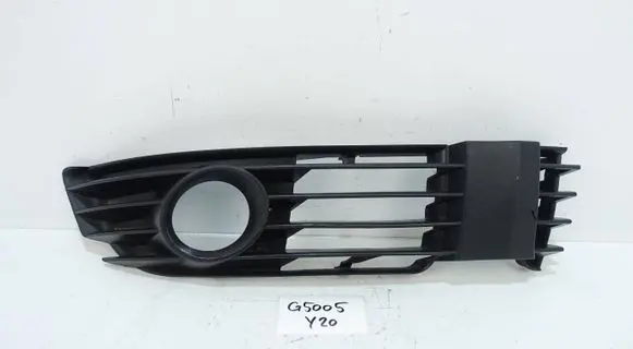 Volkswagen PASSAT B5.5 Front bumper lower grill 3B0853666J