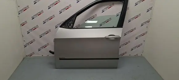 BMW X5 E70 Front door 41517211423
