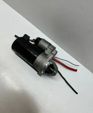 Mercedes-Benz C W205 Starter motor A6519062800 0001139065