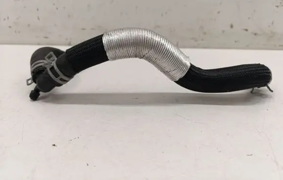 Renault Arkana Engine coolant pipe/hose
