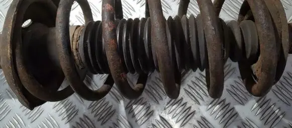 Volkswagen PASSAT B3 Front coil spring