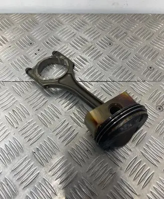 Audi A8 S8 D4 4H Piston with connecting rod 079BG 079B