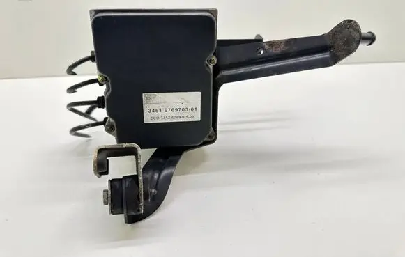 BMW 5 E60 E61 ABS Pump 6769705 6769703