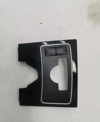 Mercedes-Benz E W212 Center console decorative trim A2126803007