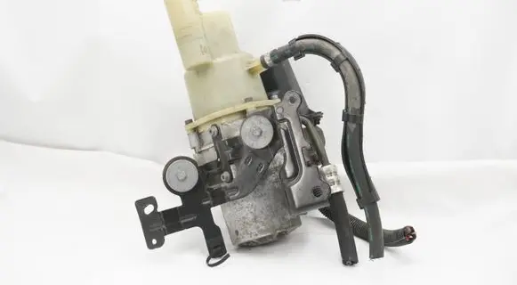 Peugeot Expert Power steering pump 9818127580 A5103334F